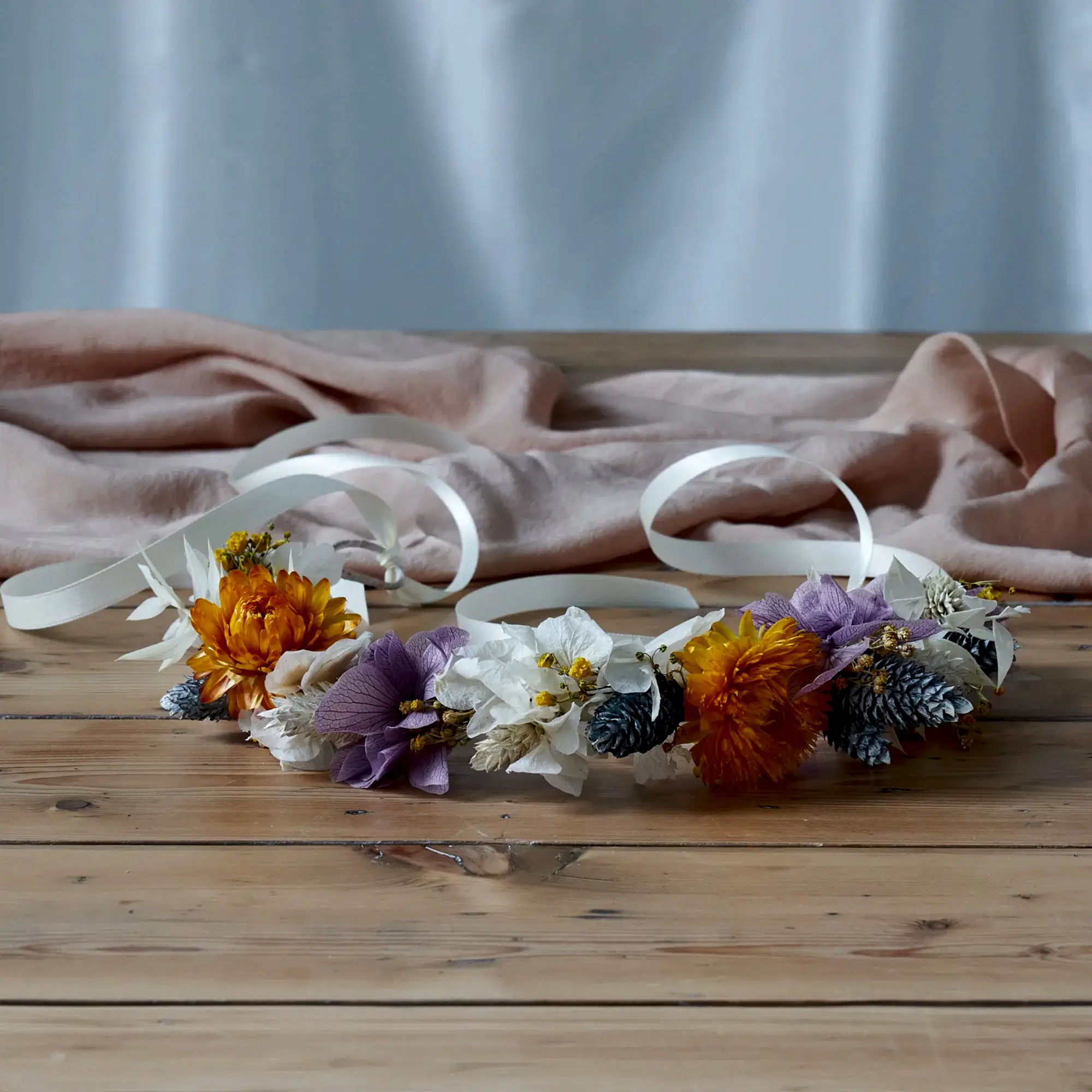 Dried flower crown : dusty lilac and sunshine yellow