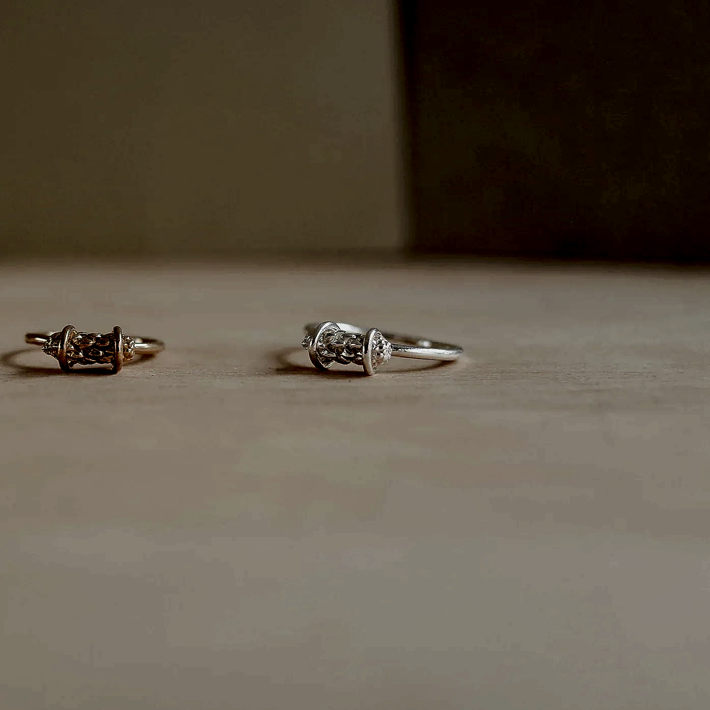 Capsule Ring