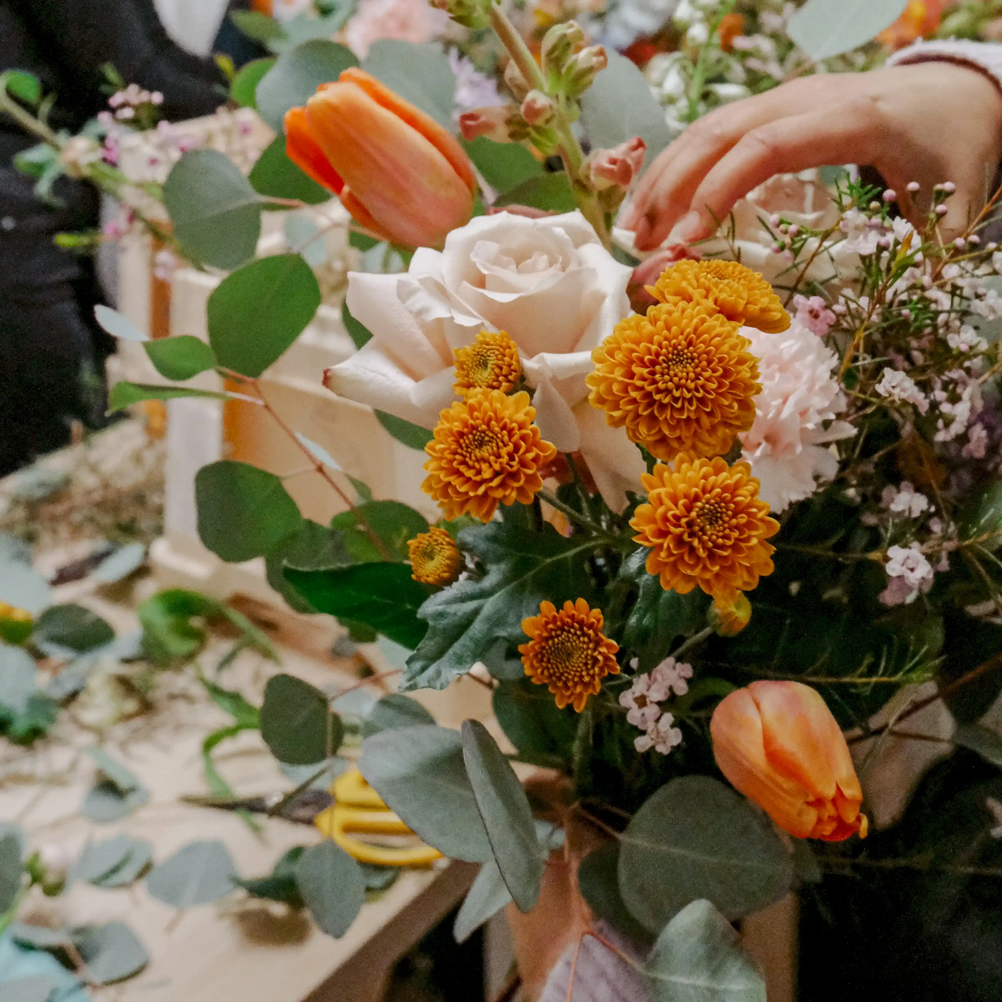 flower arranging workshops and classes by Botanique Workshop in London