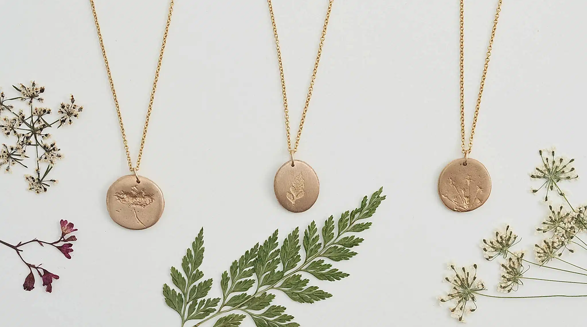 Hand Cast Pressed Flower Necklace | Ammi